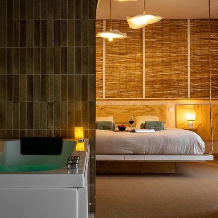 Love Room Suite Bali - Auray En Bretagne Brech Εξωτερικό φωτογραφία