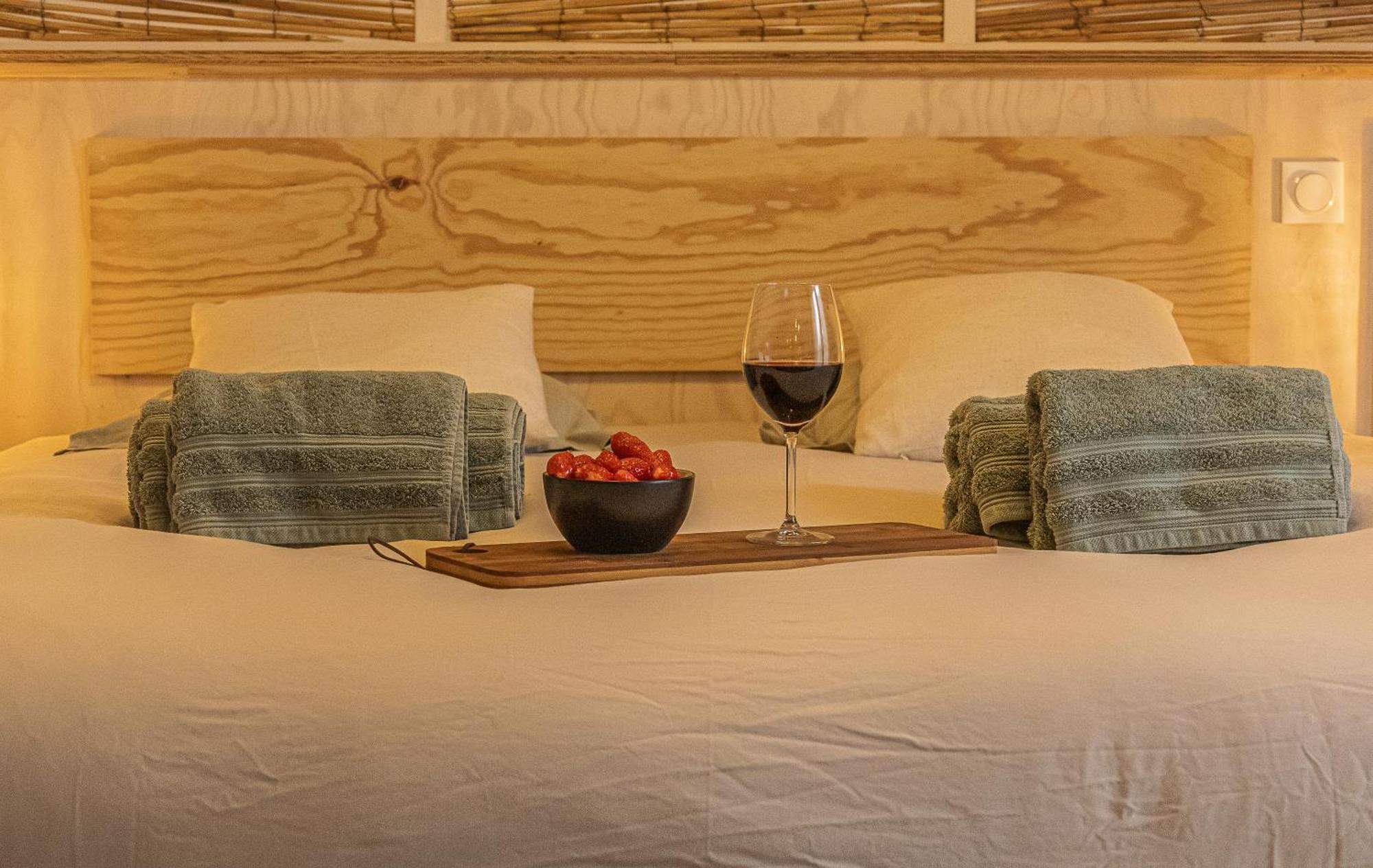 Love Room Suite Bali - Auray En Bretagne Brech Εξωτερικό φωτογραφία