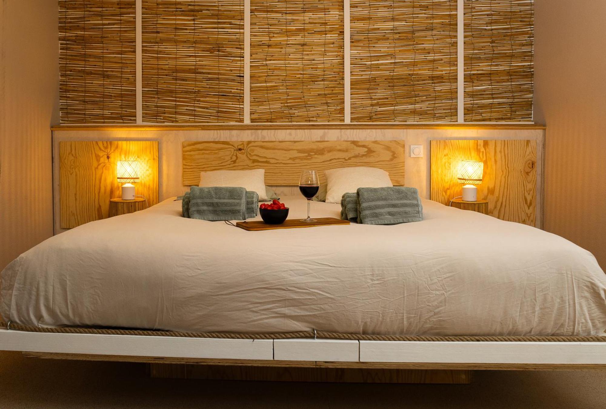 Love Room Suite Bali - Auray En Bretagne Brech Εξωτερικό φωτογραφία